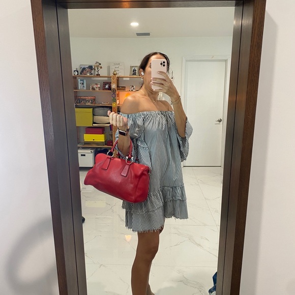 Zara off the shoulder dress - Picture 2 of 8